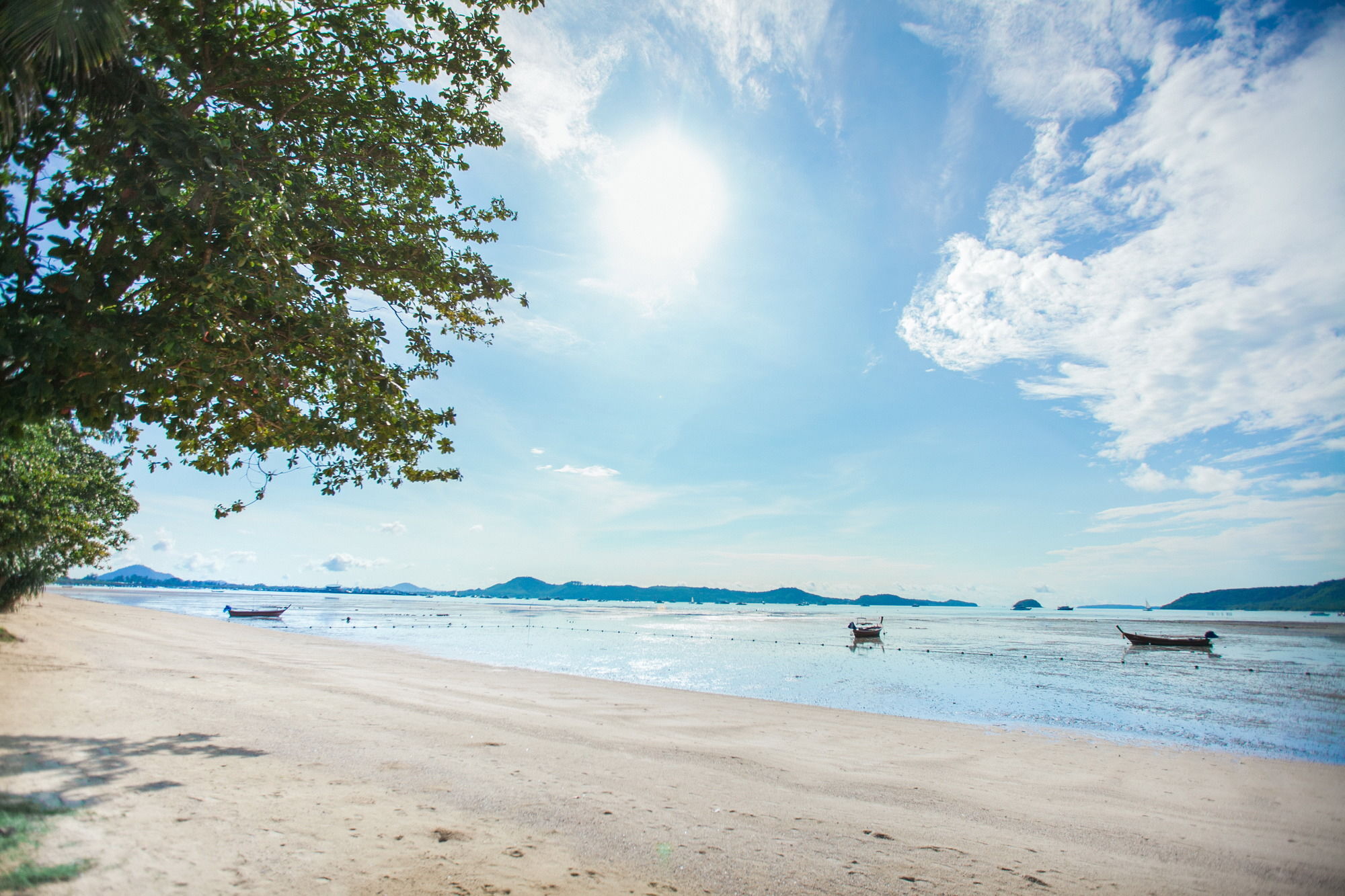 Chalong Beach Hotel Phuket Rawai Экстерьер фото