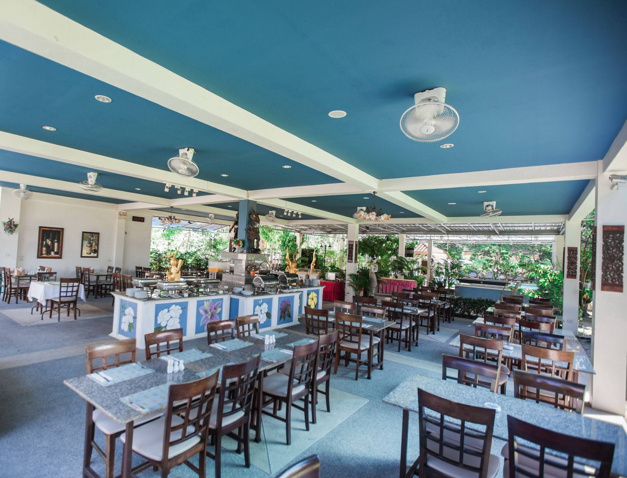 Chalong Beach Hotel Phuket Rawai Экстерьер фото