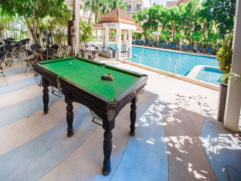 Chalong Beach Hotel Phuket Rawai Экстерьер фото